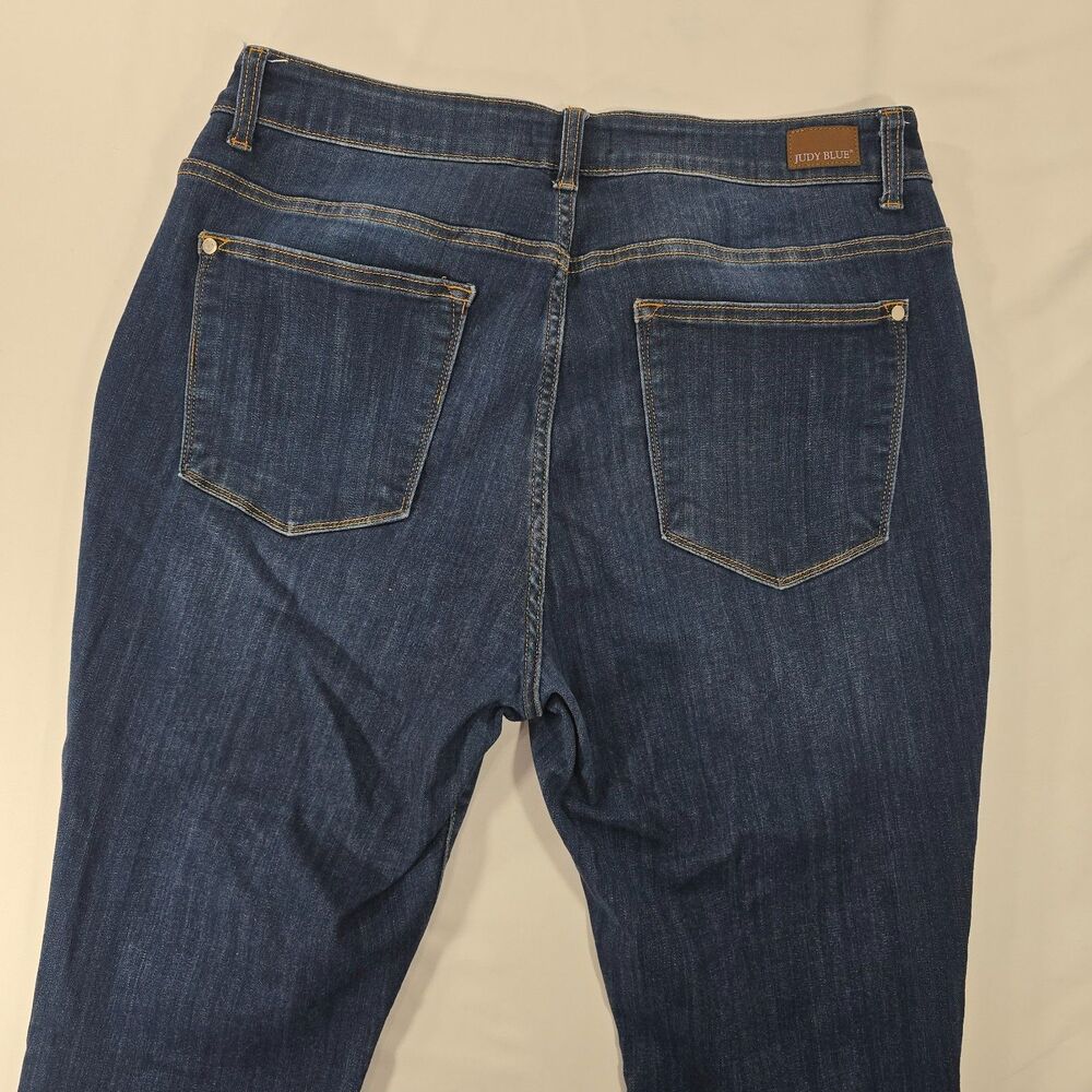 Judy Blue Womens Size 18W Skinny Fit Distressed Raw Hem Jeans Dark Wash Denim BM - Picture 7 of 8